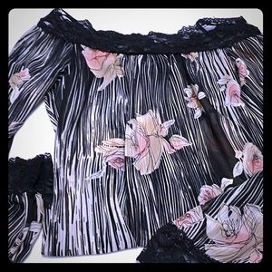 Sexy Off the Shoulder Lace Trim Long Sleeve Shirt